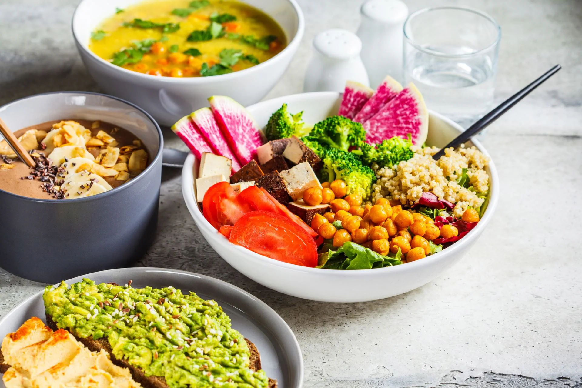 Article, Food and nutrients women should keep in mind at each life stage