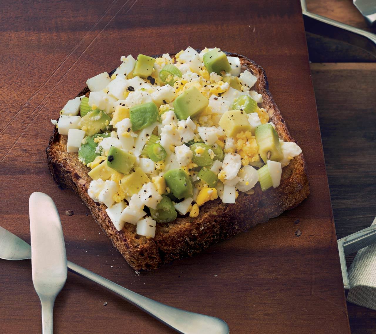 Avocado Toast with Egg and Feta Cheese Becel