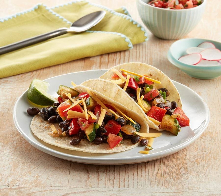recipe image Tacos aux haricots noirs végétaliens faciles