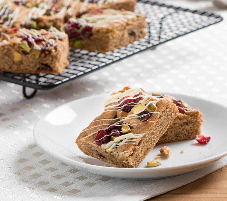 recipe image Gingerbread Cookie Bars