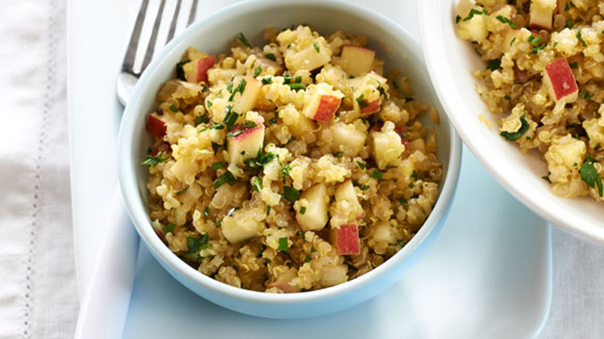 recipe image Apple-Curry Quinoa Salad