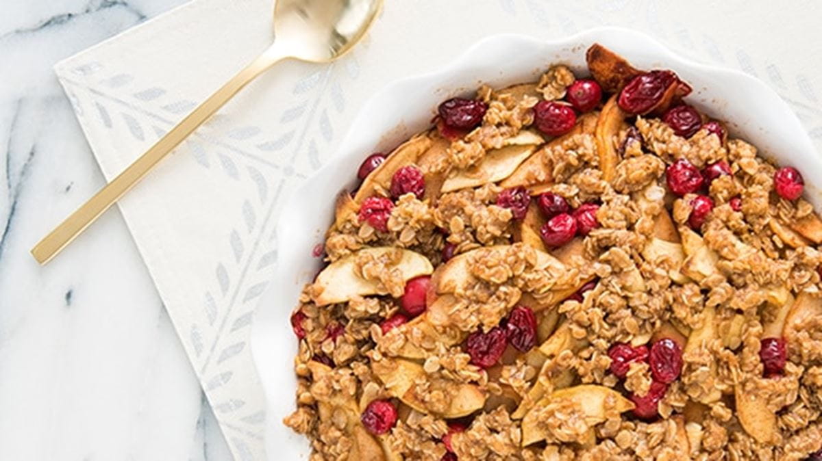recipe image Apple Crisp with Cranberry and Pear