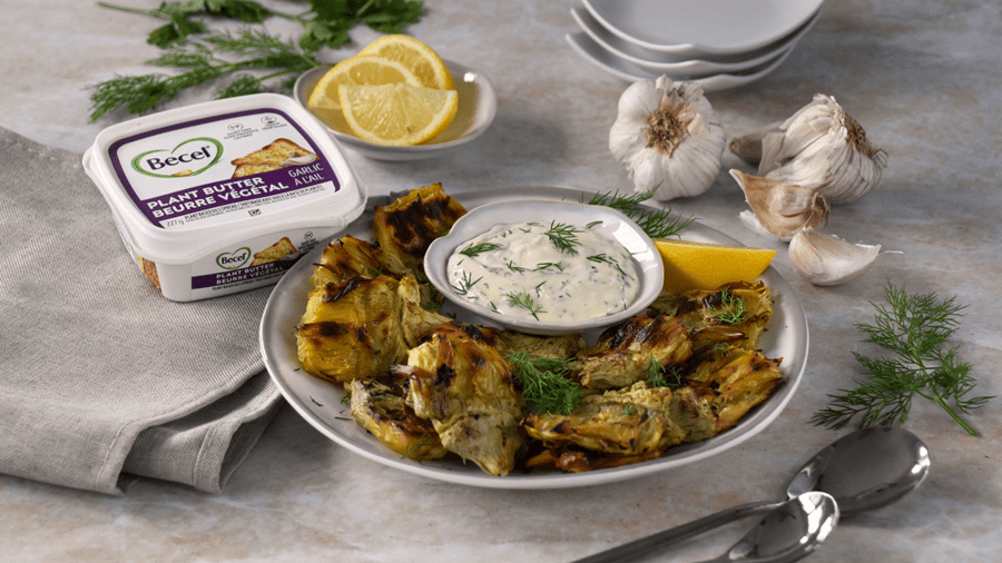 recipe image Artichauts écrasés avec aïoli à l’ail et aux herbes